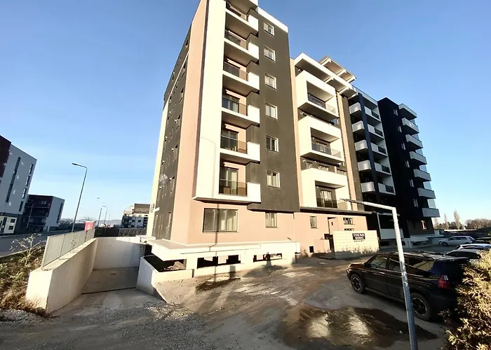 Moonrise アパート *